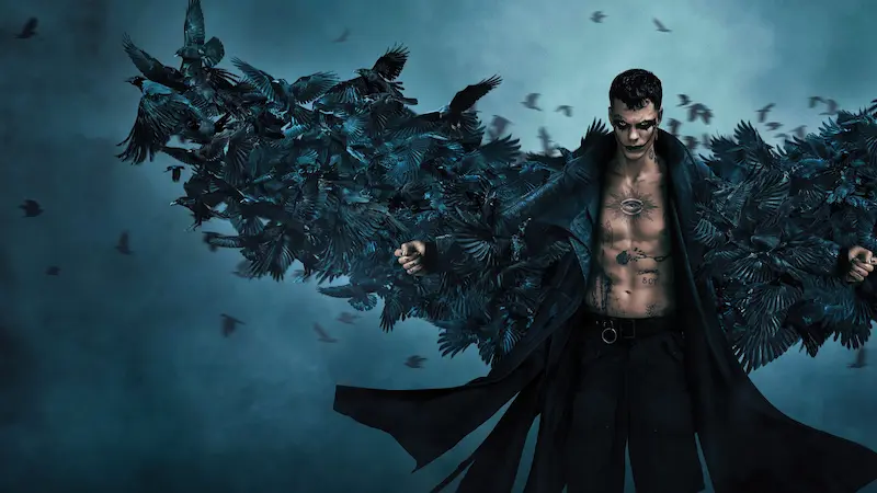 死から蘇った男が復讐に身を投じるダークアクション映画『ザ・クロウ』のビジュアル