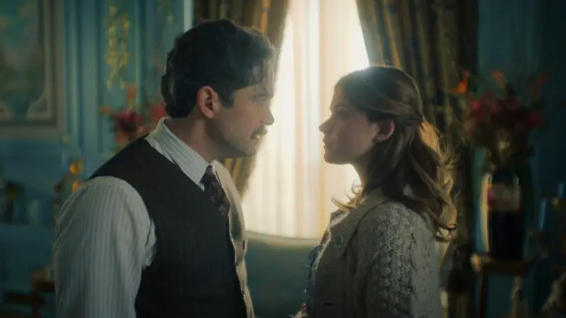 「The House of the Spirits」のビジュアル