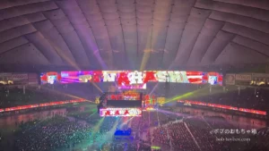 東京ドームの天井に広がる光と、試合後も鳴りやまない観客のざわめき